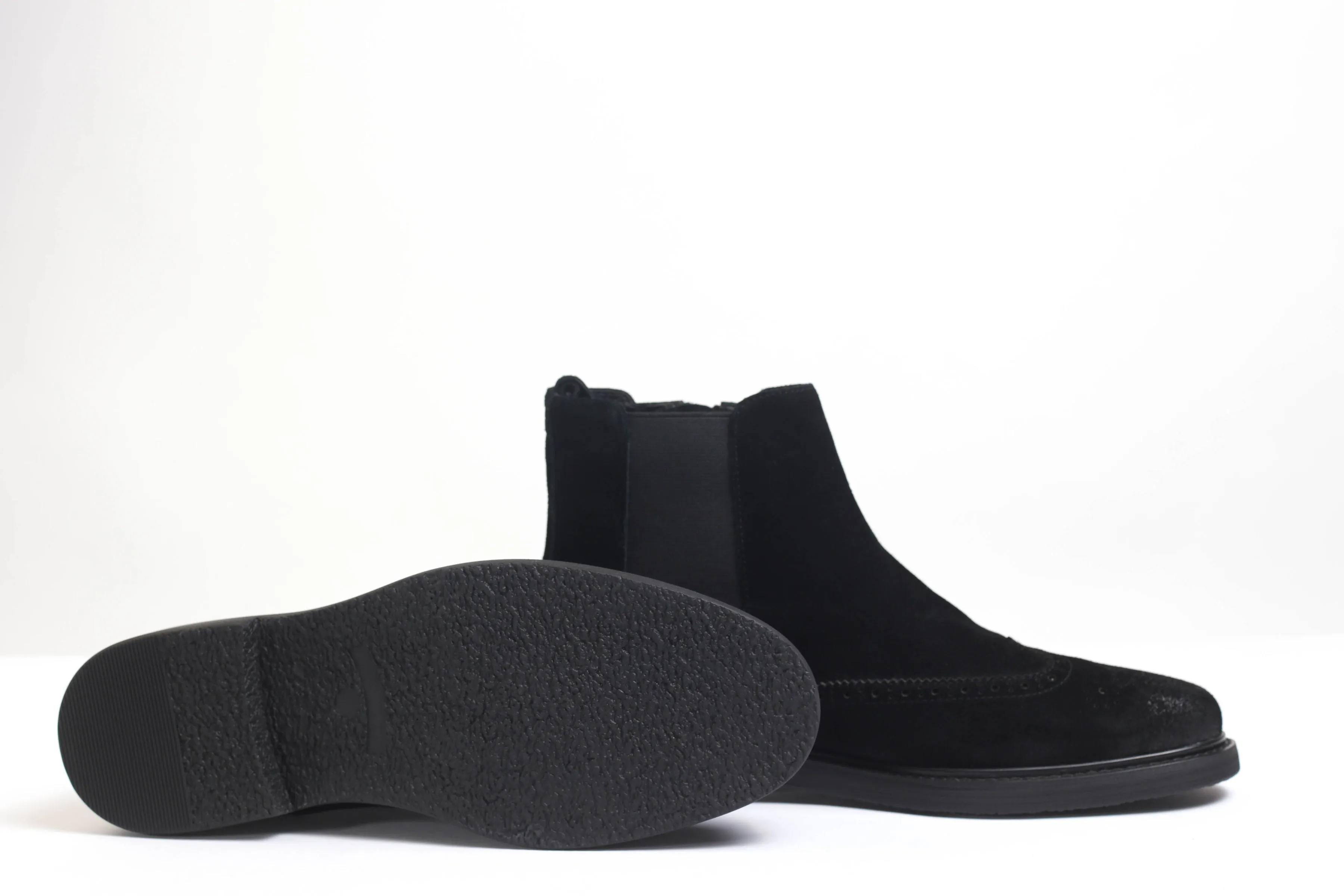 Akros Decus Suede Boots - Black